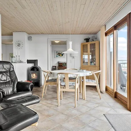 70794-ulfborg-skolegade-17 別荘